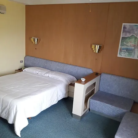 Hotel Nautilus