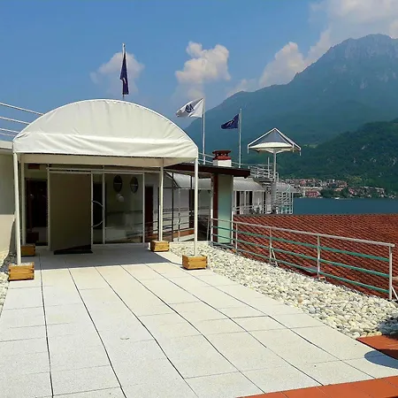 Nautilus Hotel