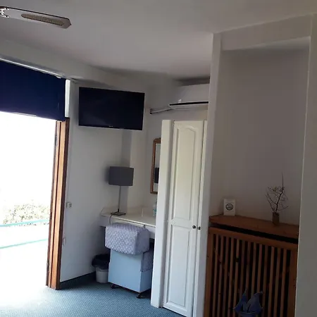 Nautilus Hotel 3*