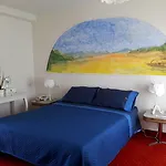 Nautilus Hotel
