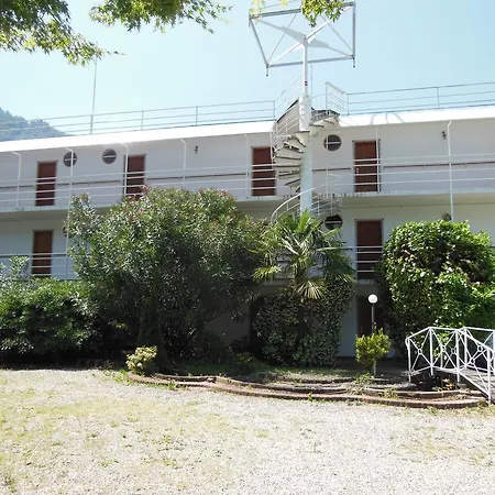 Nautilus Hotel