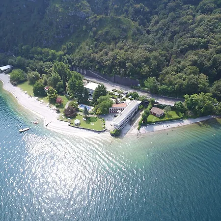 Ξενοδοχείο Nautilus 3*