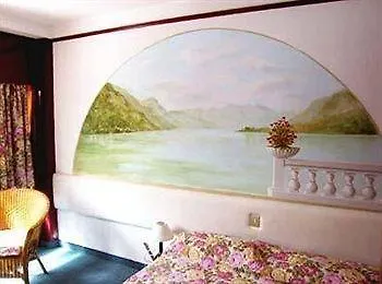 Nautilus Hotell 3*